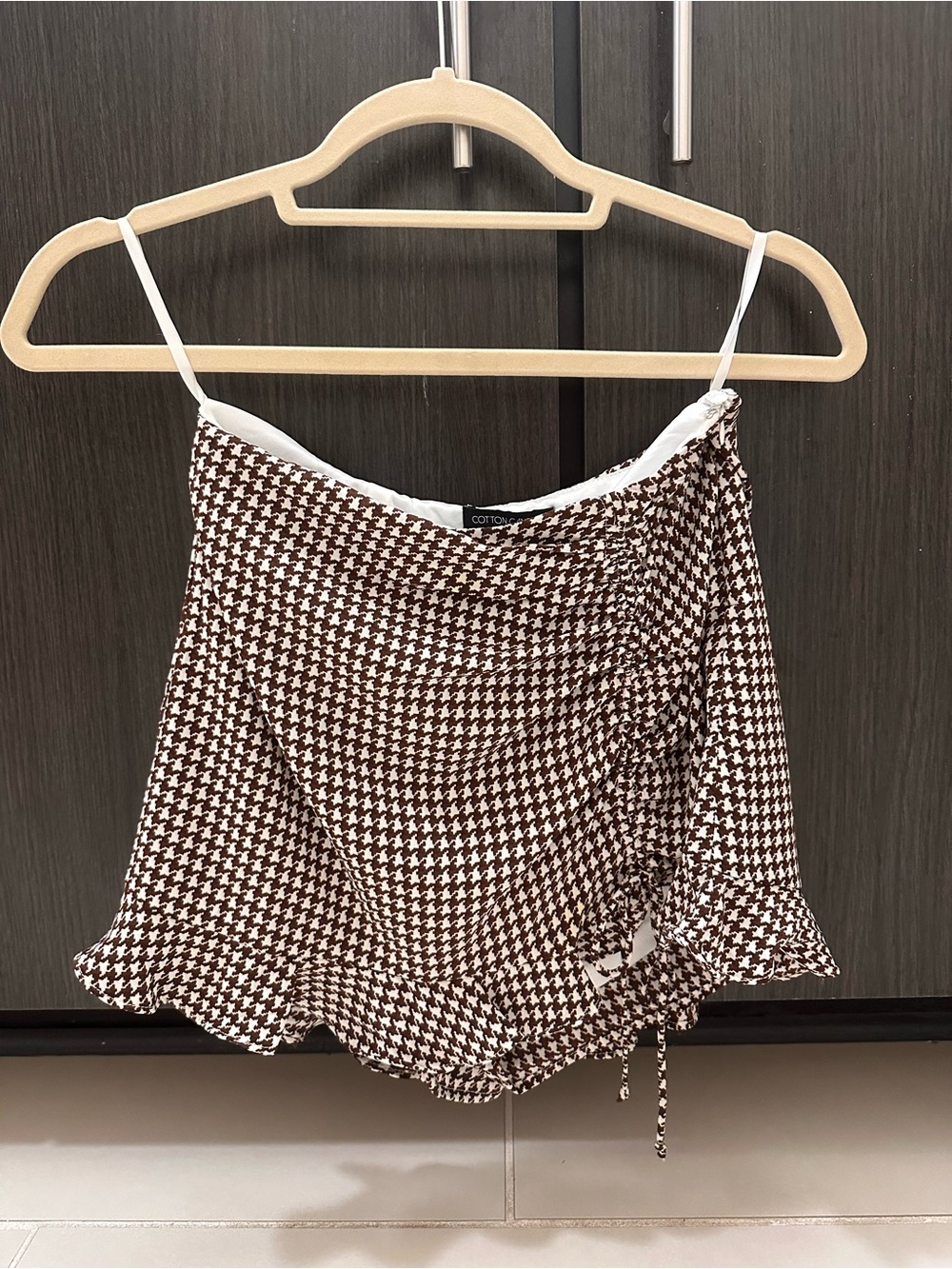 Brown and White Houndstooth Ruffle Mini Skort